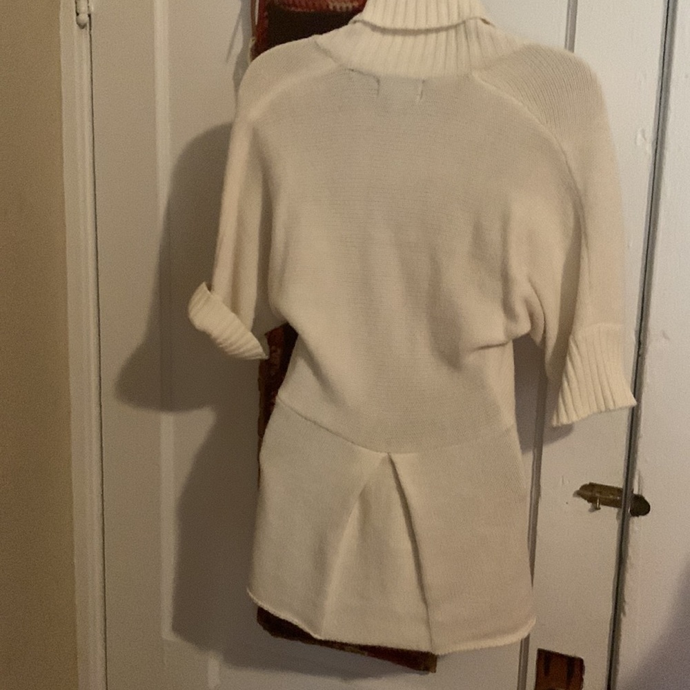 Yoki Collection Cardigan - Picture 2 of 4